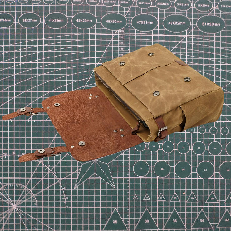 VbusiL26 Nature Leather With Canvas Shoulder Bag